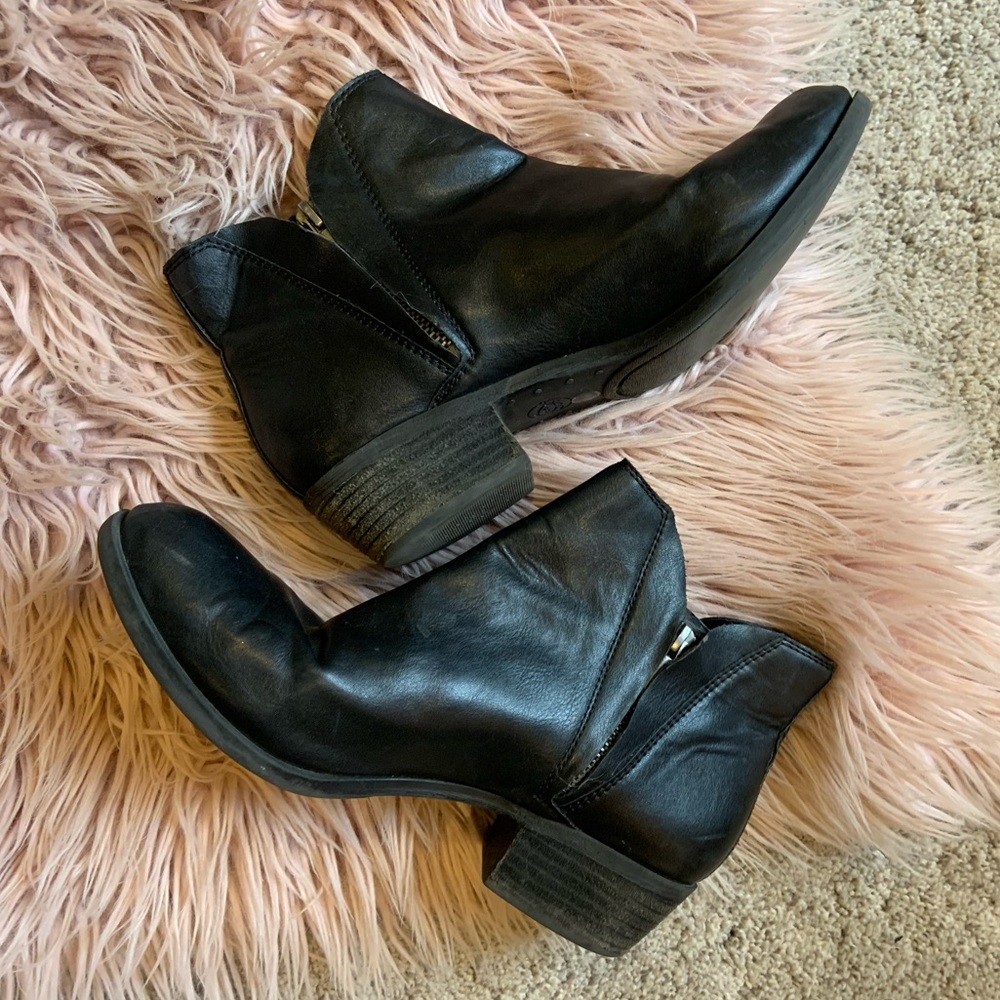 Luck Brand black booties